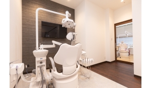 医療法人社団AMC　Dental One西新宿6